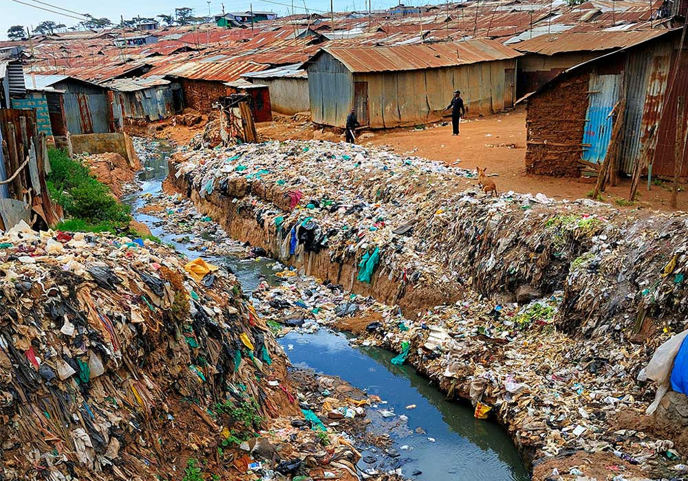 Perché il fast fashion di seconda mano danneggia anche l'Africa - Rifò