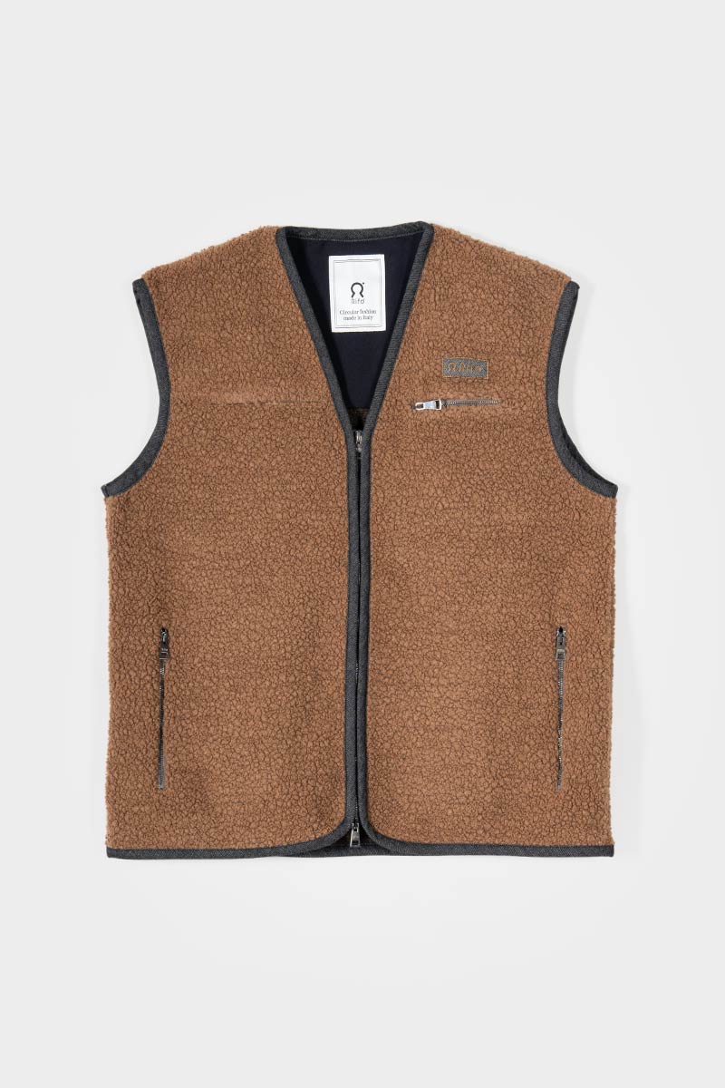 Gilet Pile Donna Uomo Lana Riciclata Andrew - Rifò Lab Moda circolare made in Italy
Beige Sughero