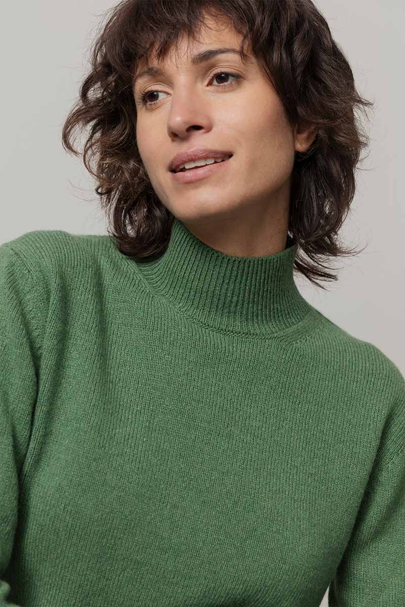 Maglia Collo Alto Cashmere Donna Ada - Rifò moda circolare made in Italy
Verde Bietola