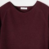Maglia Donna Lana Extrafine Riciclata Francesca  - Rifò Lab Moda circolare made in Italy 
Viola Uva
Maglione da donna in 100% lana extrafine riciclata blu, solo 170 gr, traspirante e leggero come una seconda pelle. Scegli la moda made in Italy di Rifò!