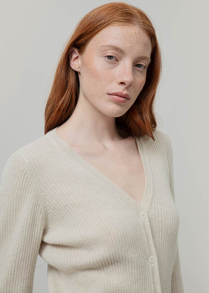 Cardigan con Bottoni Donna Lana Extrafine Sonia  - Rifò Lab Moda circolare made in Italy
Beige Papiro