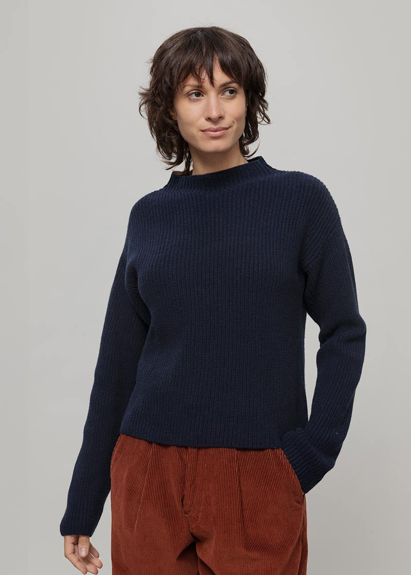 Maglia Donna Cashmere Rigenerato Melissa Blu - Rifò Lab Moda circolare made in Italy
