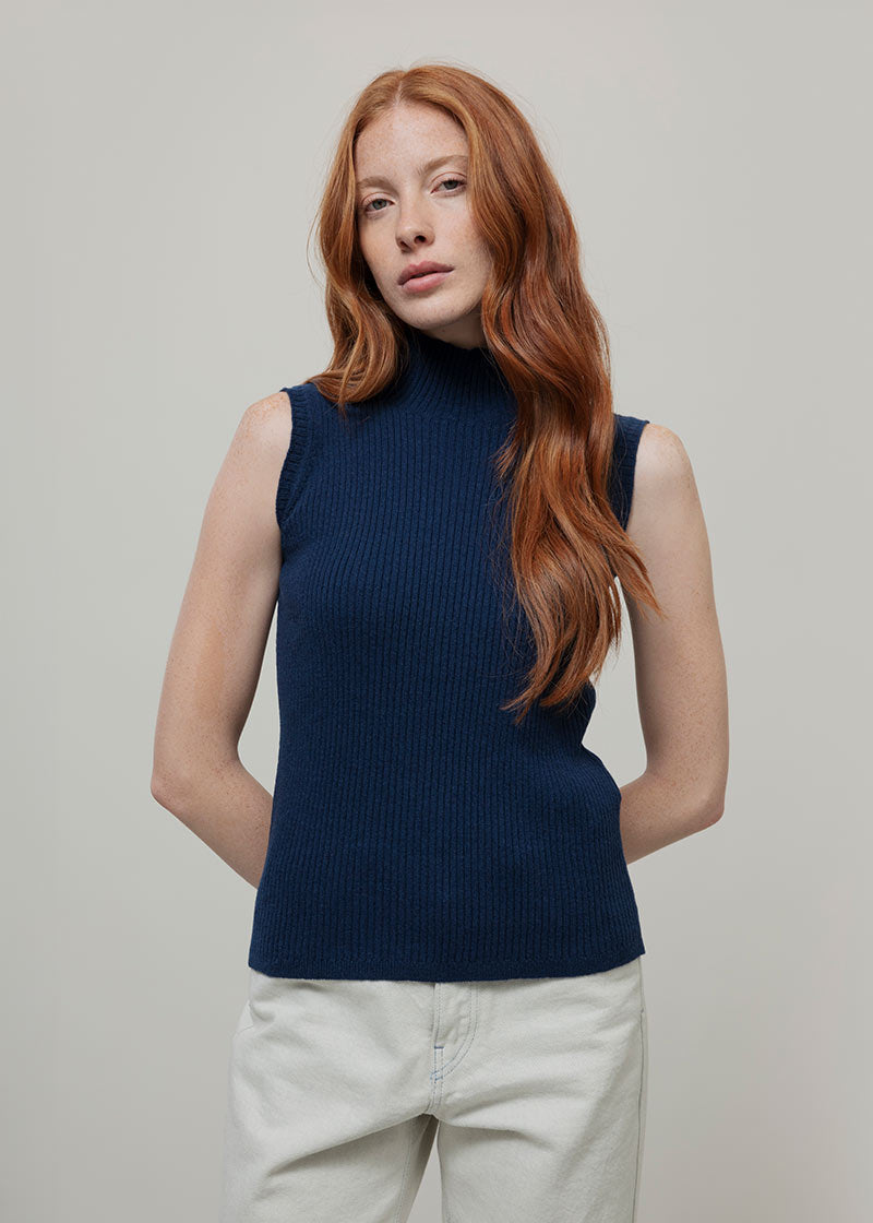 Gilet Donna Collo Alto Lana Riciclata Mariella  - Rifò Lab Moda circolare made in Italy
Blu Abisso
